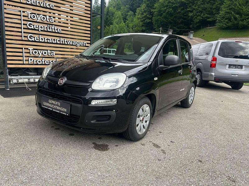Gebraucht Fiat Panda Pop 69 PS (50 kW) 2015 Schwarz Kleinwagen