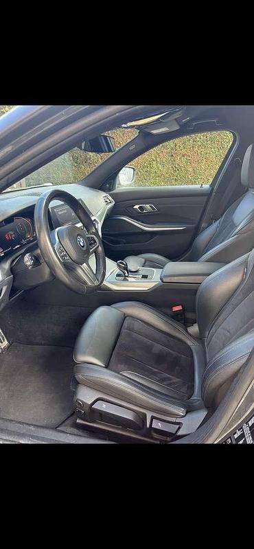 Gebraucht BMW 320 190 PS (139 kW) 2020 Grau Kombi