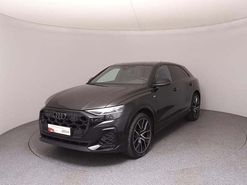 Gebraucht Audi Q8 Ambiente 340 PS (250 kW) 2025 Schwarz  metallicperleffektno SUV