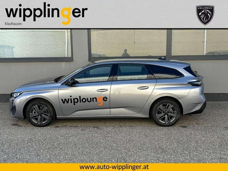 Gebraucht Peugeot 308 SW Active 129 PS (94 kW) 2024 Grau Kombi