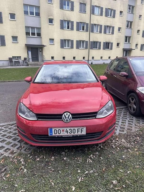 Gebraucht VW Golf VII Trendline 90 PS (66 kW) 2014 Limousine