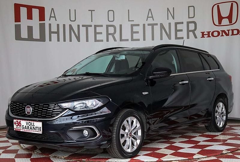 Gebraucht Fiat Tipo Lounge 120 PS (88 kW) 2020 Schwarz Kombi