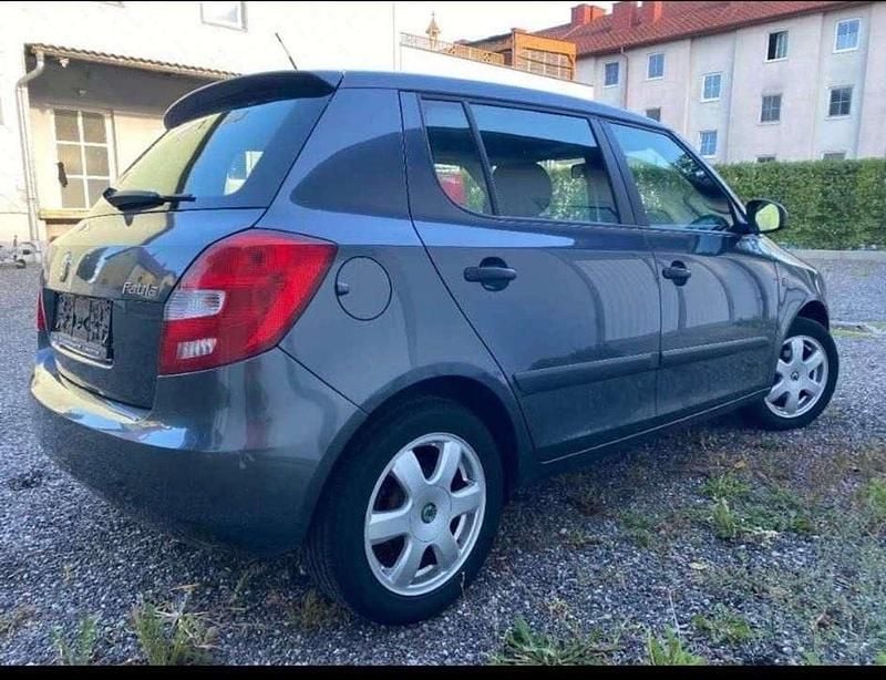 Gebraucht Skoda Fabia Active 60 PS (44 kW) 2012 Limousine