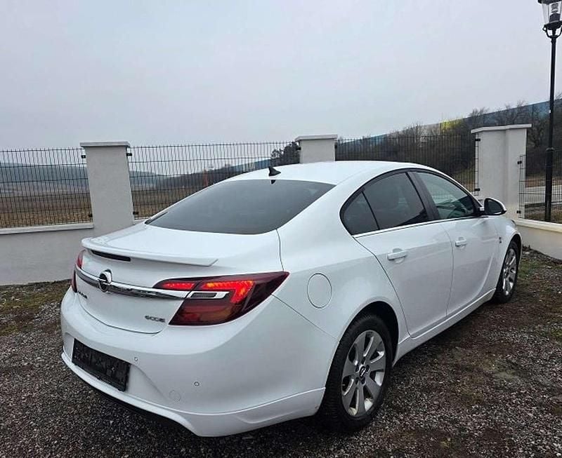 Gebraucht Opel Insignia OPC 140 PS (102 kW) 2015 Weiß Limousine