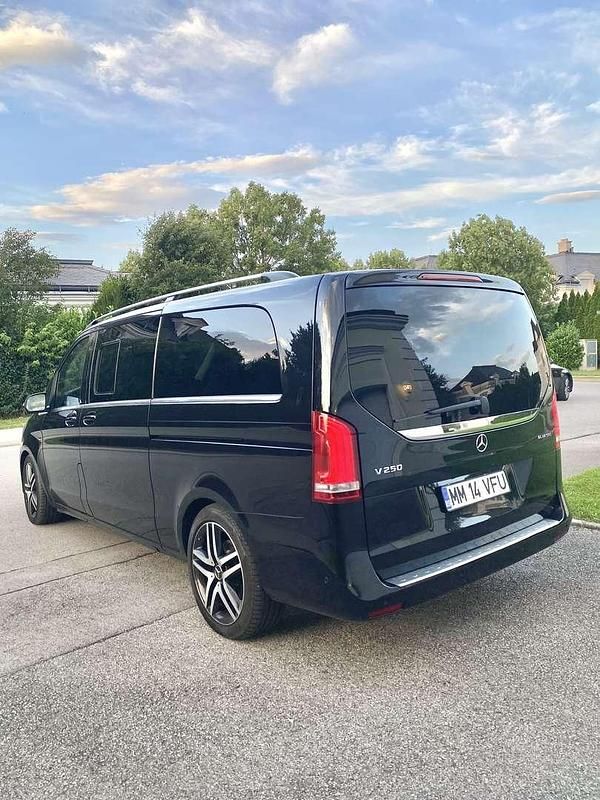 Gebraucht Mercedes V250 190 PS (139 kW) 2015 Schwarz Van / Kleinbus