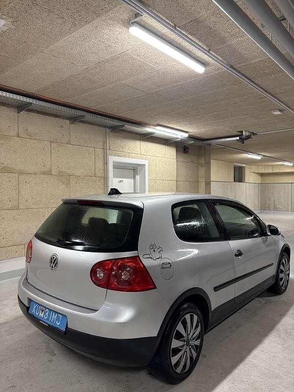 Gebraucht VW Golf IV 75 PS (55 kW) 2005 Silber Limousine