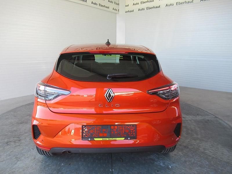 Gebraucht Renault Clio V Evolution 91 PS (66 kW) 2024 Orange Kleinwagen