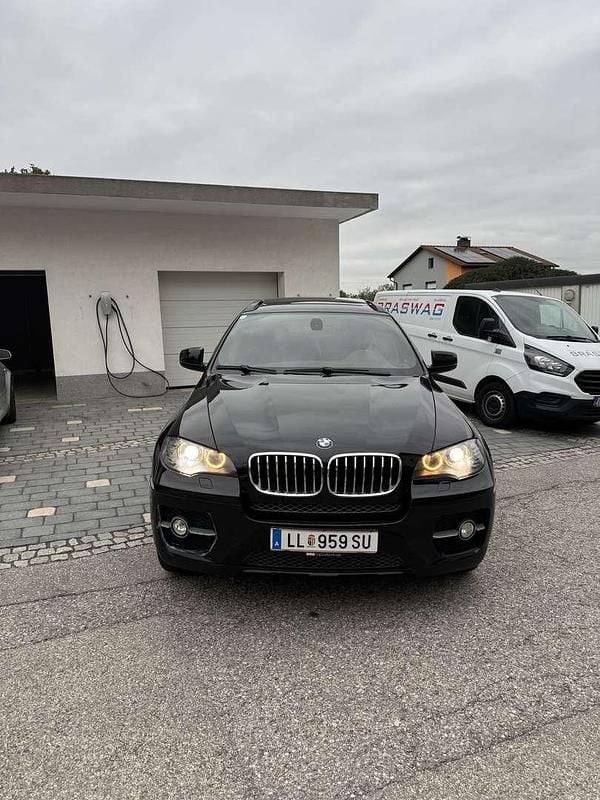 Gebraucht 2011 BMW X6 SUV | € 19.500 (Teuer) - Bild 1/4