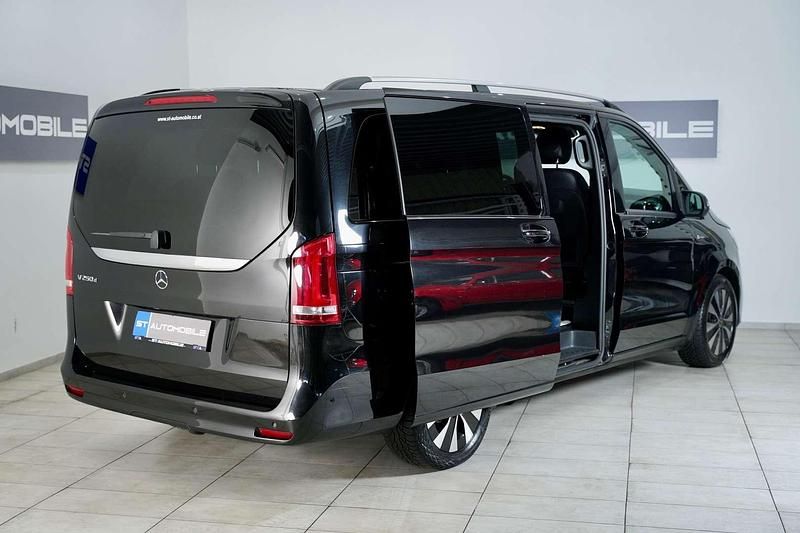 Gebraucht Mercedes V250 190 PS (139 kW) 2021 Schwarz Van / Kleinbus