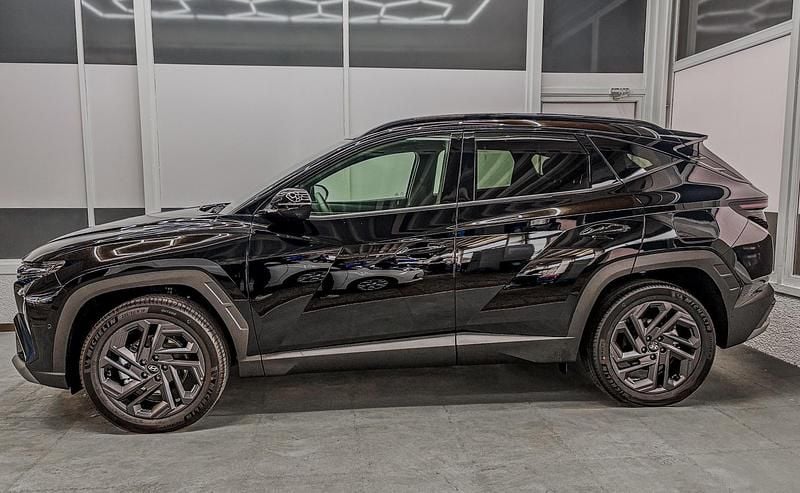 Neu Hyundai Tucson 215 PS (158 kW) 2025 Schwarz SUV