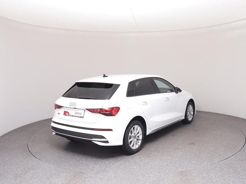 Neu Audi A3 116 PS (85 kW) 2026 Weiss  normal