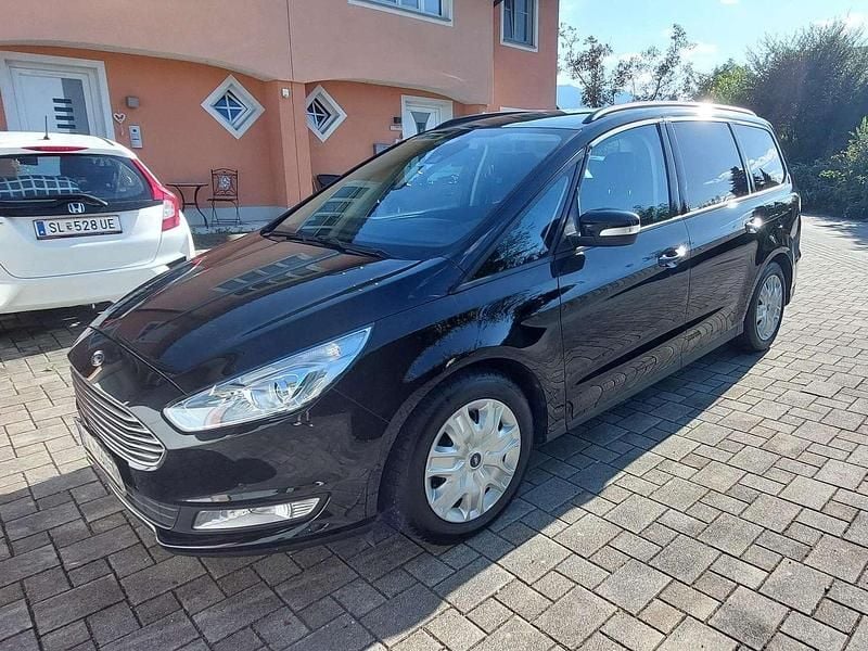 Schwarz Gebraucht 2016 Ford Galaxy Trend Van / Kleinbus | € 12.300 (Fairer Preis) - Bild 1/4