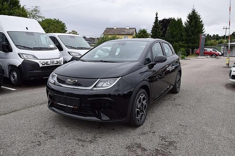 Gebraucht BYD Dolphin Comfort 150 kW (204 PS) 2025 Schwarz Kleinwagen