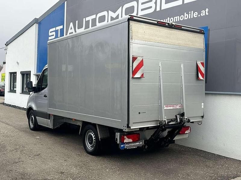 Gebraucht Mercedes Sprinter 163 PS (119 kW) 2021 Grau Van