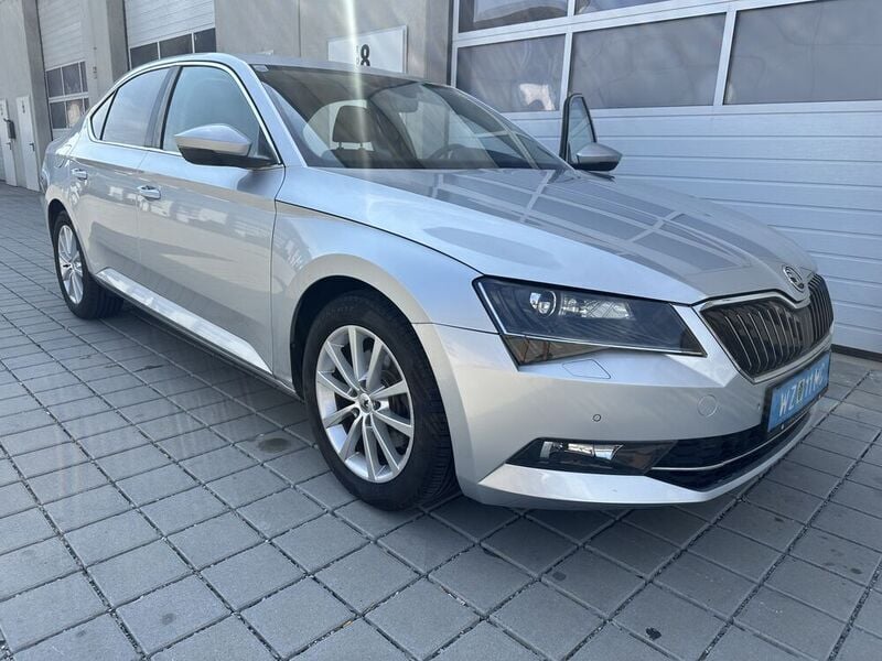 Gebraucht 2015 Skoda Superb Style Limousine | € 13.500 - Bild 1/4