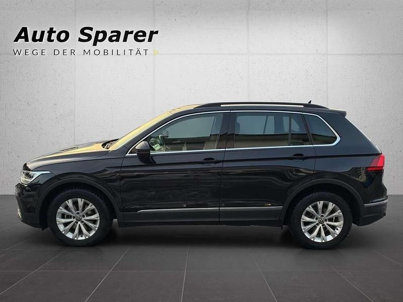 Gebraucht VW Tiguan Life 150 PS (110 kW) 2022 Schwarz SUV