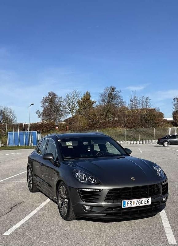 Gebraucht Porsche Macan S 258 PS (189 kW) 2014 Grau SUV