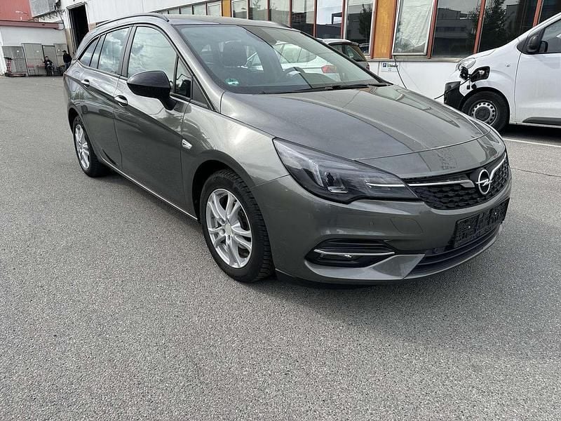 Gebraucht Opel Astra Business Elegance 122 PS (89 kW) 2021 Grau Kombi