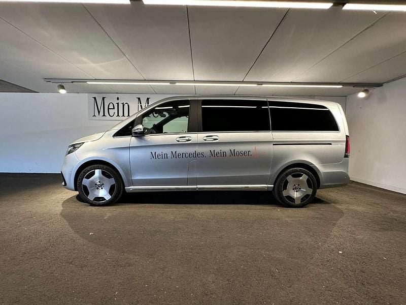 Gebraucht Mercedes V300 Exclusive 237 PS (174 kW) 2025 Silber Van / Kleinbus
