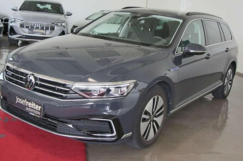 Gebraucht VW Passat GTE 156 PS (114 kW) 2021 Grau Kombi