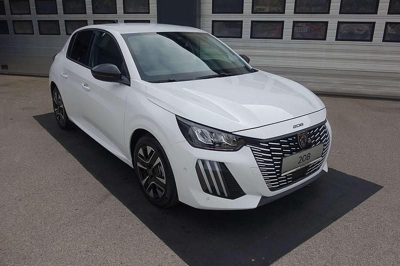 Weiß Neu 2025 Peugeot 208 Allure Kleinwagen | € 22.990 (Etwas zu teuer) - Bild 1/4