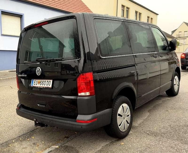 Gebraucht VW Transporter 110 PS (80 kW) 2021 Schwarz Van