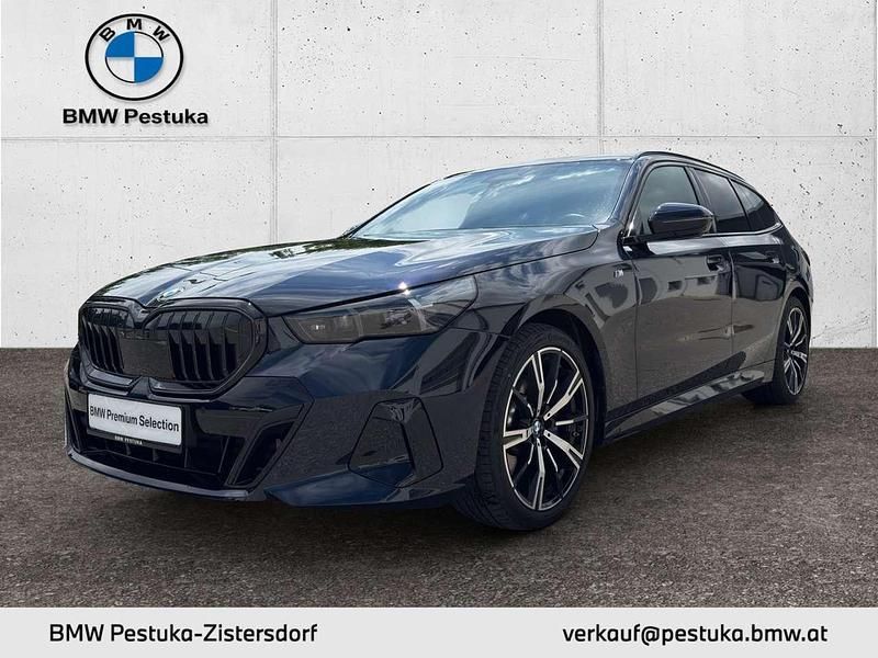 Schwarz Gebraucht 2024 BMW 520 Comfort Edition Kombi | € 62.900 (Guter Preis) - Bild 1/4