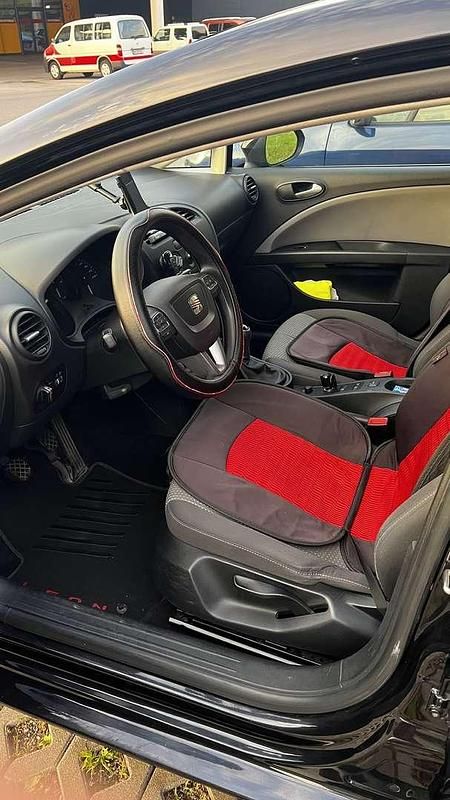 Gebraucht Seat Leon 86 PS (63 kW) 2011 Limousine