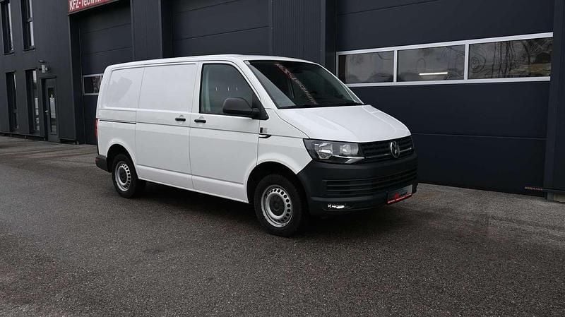 Gebraucht VW T6.1 150 PS (110 kW) 2019 Weiß Van