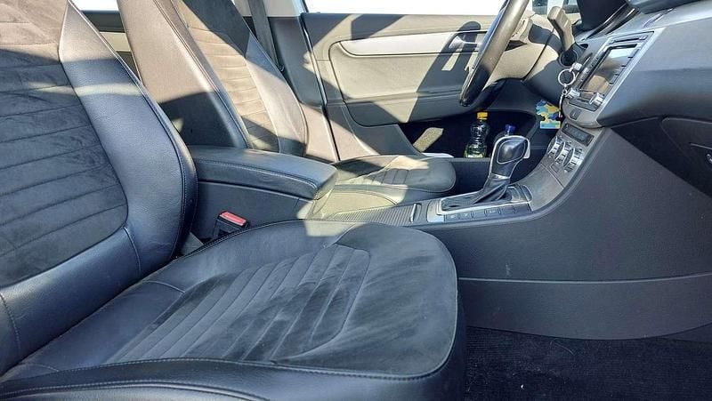 Gebraucht VW Passat 170 PS (125 kW) 2012 Silber Kombi