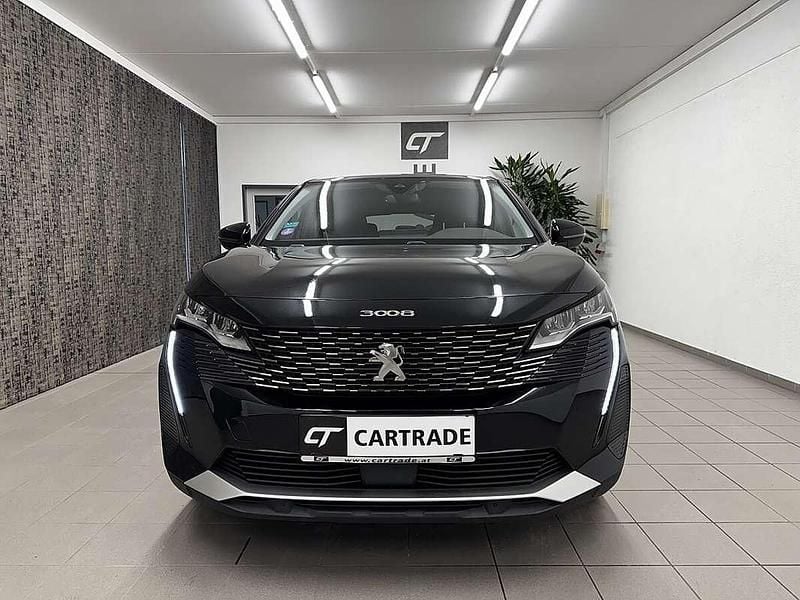 Gebraucht Peugeot 3008 Allure 131 PS (96 kW) 2022 Schwarz SUV