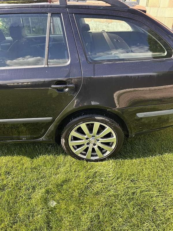 Gebraucht Skoda Octavia Elegance 140 PS (102 kW) 2005 Kombi