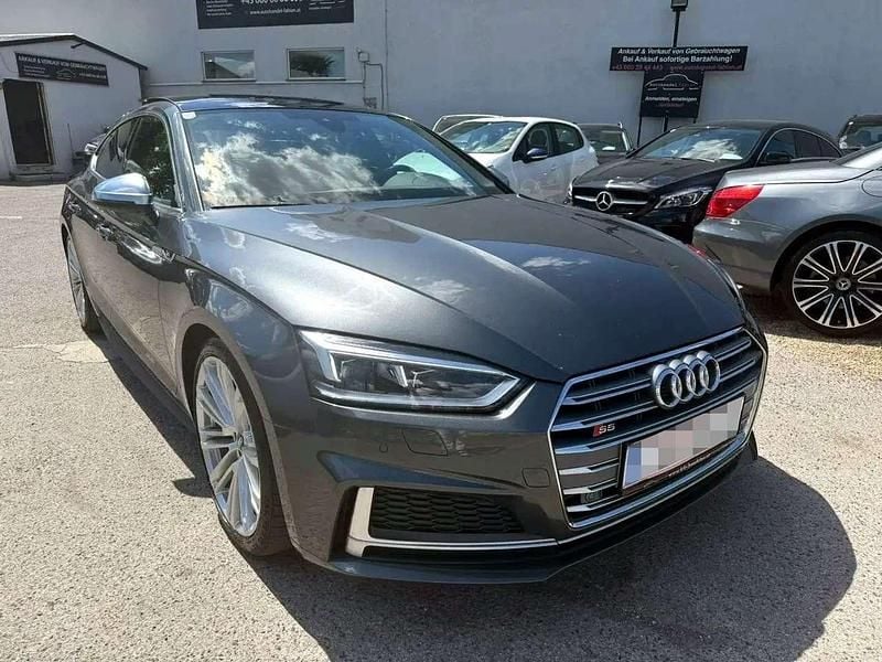 Grau Gebraucht 2018 Audi S5 Sportback Kleinwagen | € 24.999 - Bild 1/4