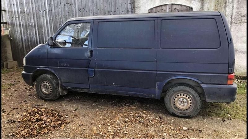 Gebraucht VW T4 102 PS (75 kW) 1996 Blau Van