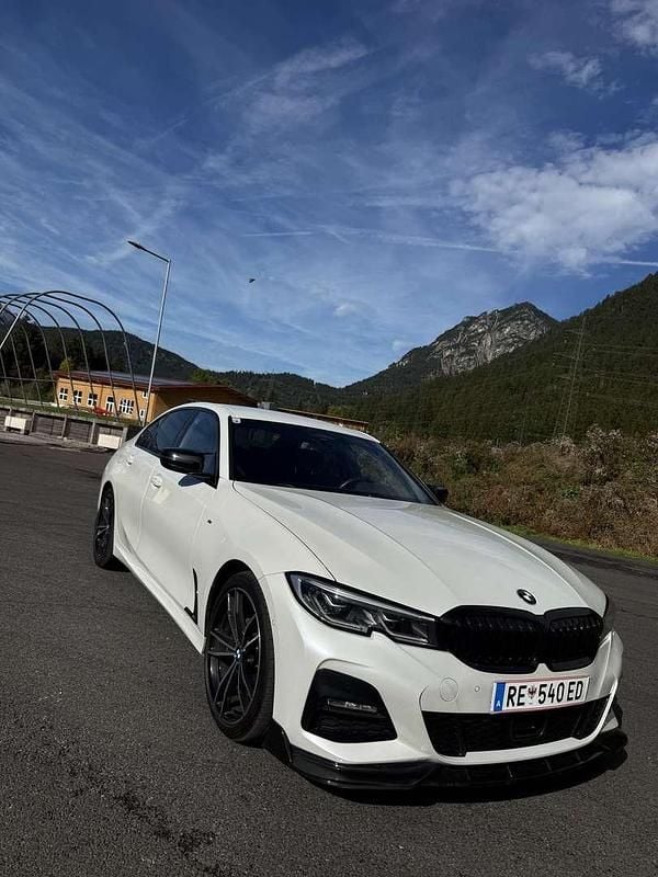 Gebraucht BMW 320 Shadowline 190 PS (139 kW) 2020 Limousine