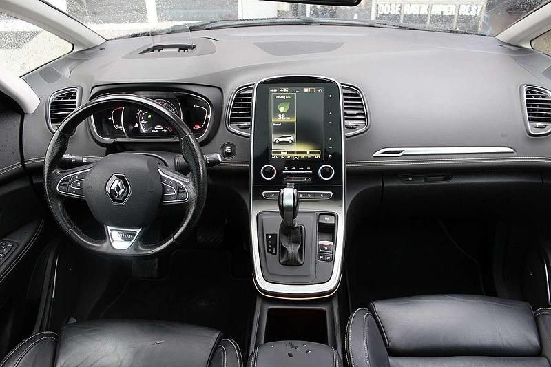 Gebraucht Renault Grand Scénic Initiale Paris 159 PS (116 kW) 2019 Grau Van / Kleinbus