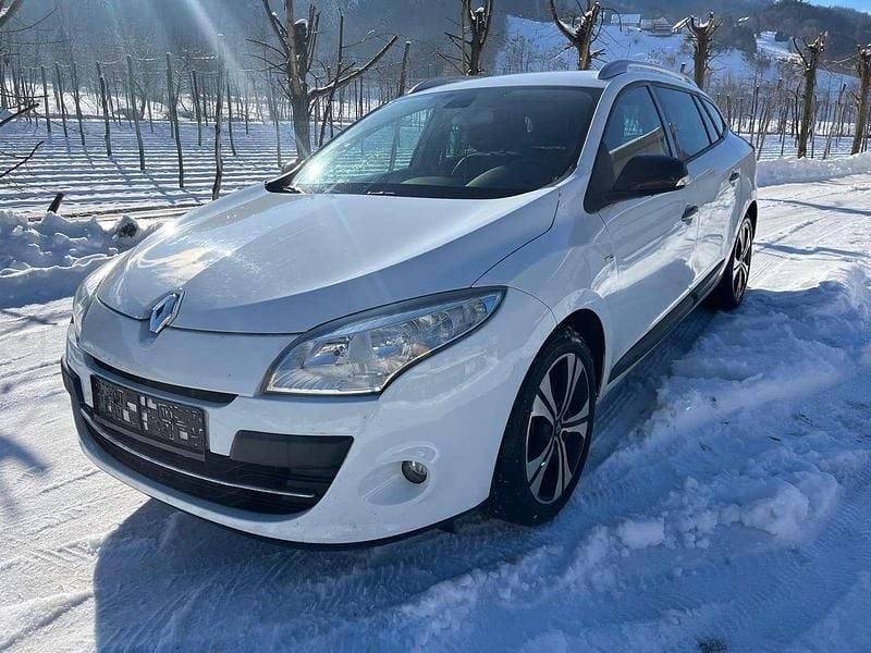 Gebraucht Renault Mégane GrandTour Bose Edition 110 PS (80 kW) 2011 Kombi