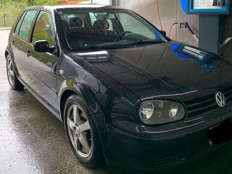 Gebraucht VW Golf IV 90 PS (66 kW) 2003 Schwarz Limousine