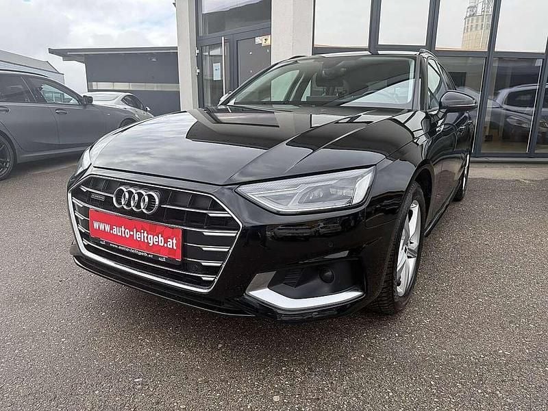 Gebraucht Audi A4 Advanced 190 PS (139 kW) 2020 Schwarz Kombi