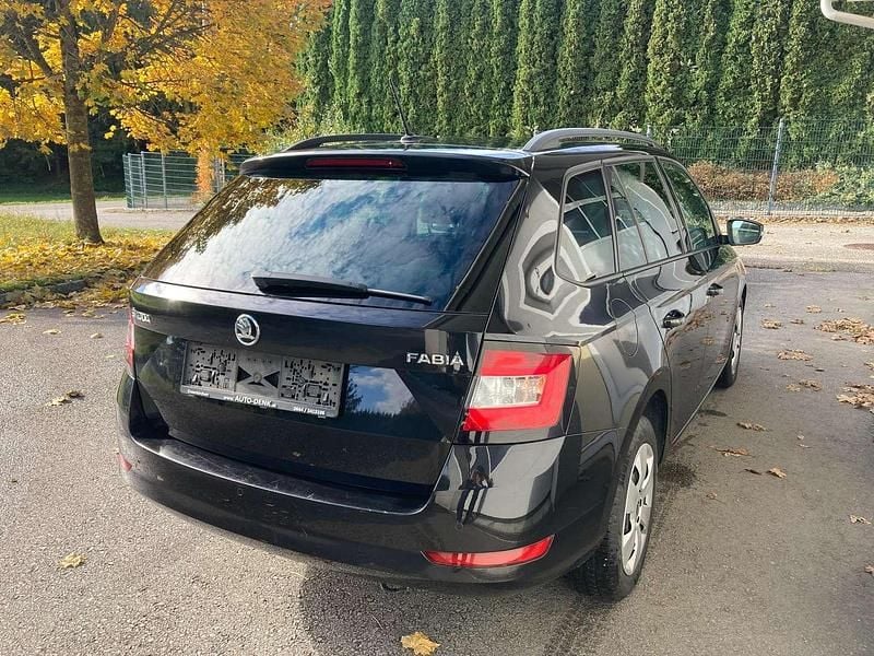 Gebraucht Skoda Fabia 75 PS (55 kW) 2019 Schwarz Kleinwagen