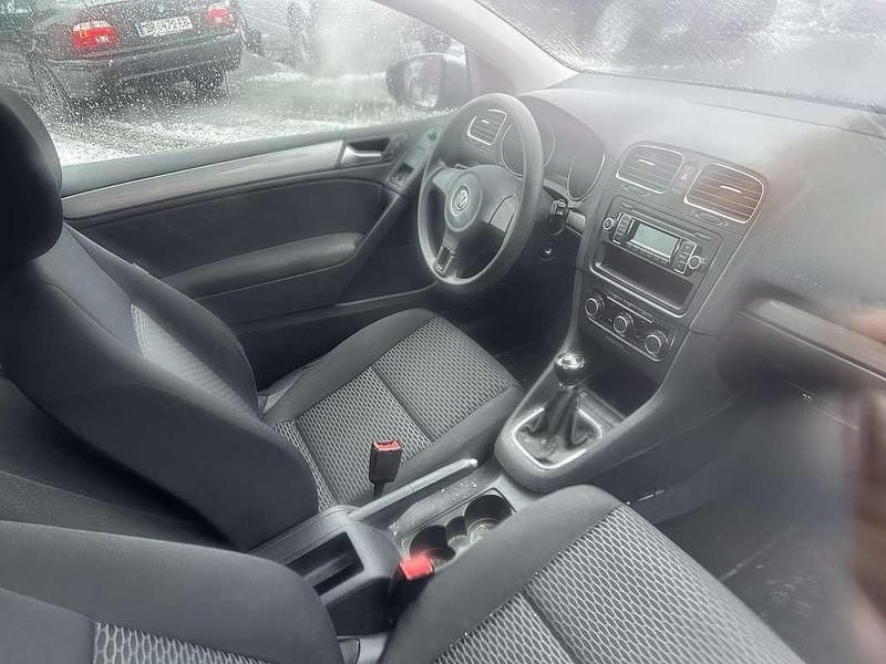 Gebraucht VW Golf VI Trendline 110 PS (80 kW) 2009 Blau Kleinwagen