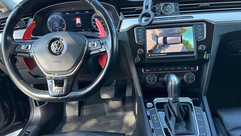 Gebraucht VW Passat Trendline 150 PS (110 kW) 2015 Limousine