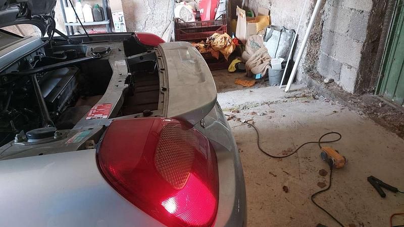 Gebraucht Toyota MR2 140 PS (102 kW) 2002 Cabrio