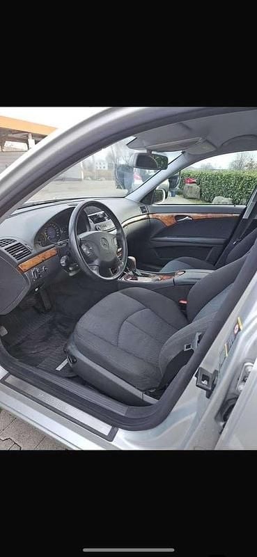 Gebraucht Mercedes E320 220 PS (161 kW) 1993 Limousine