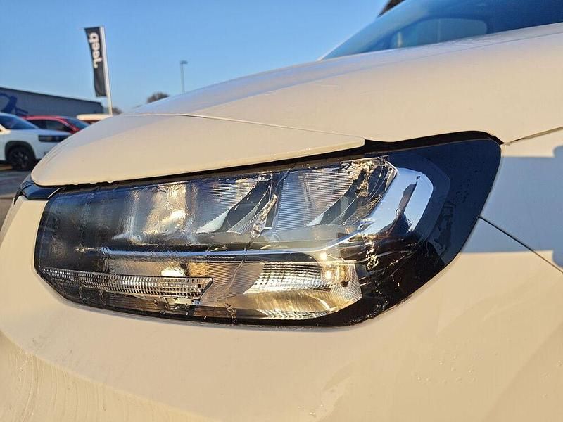 Neu Fiat Doblò Easy 110 PS (80 kW) 2026 Van / Kleinbus