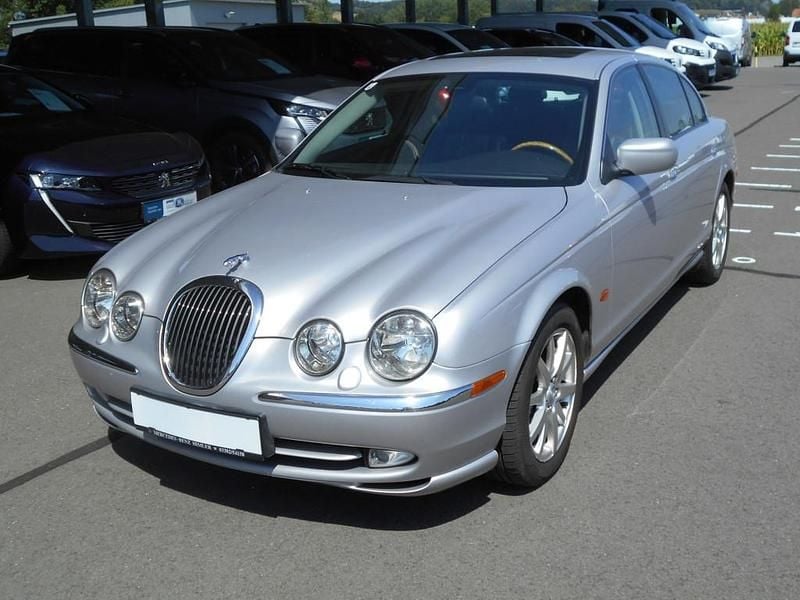 Gebraucht 2001 Jaguar S-Type Executive Limousine | € 11.900 - Bild 1/4