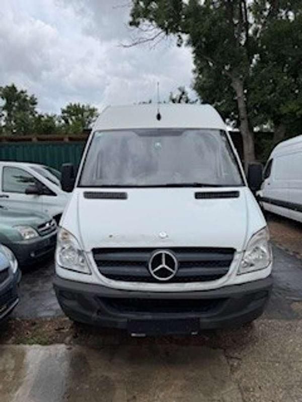 Gebraucht Mercedes Sprinter 95 PS (69 kW) 2013 Weiß Van