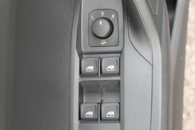 Neu Seat Ibiza Reference 80 PS (58 kW) 2026 Schwarz  metallic Kleinwagen