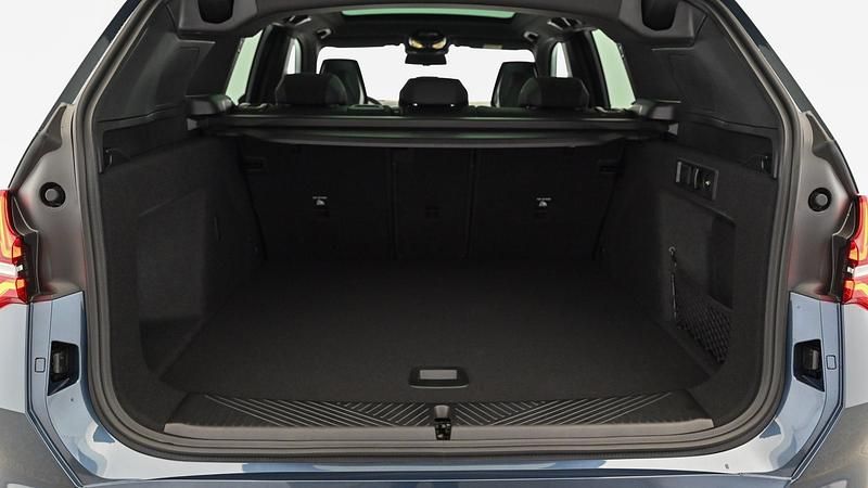 Gebraucht BMW X3 Comfort Edition 197 PS (144 kW) 2024 Blau SUV