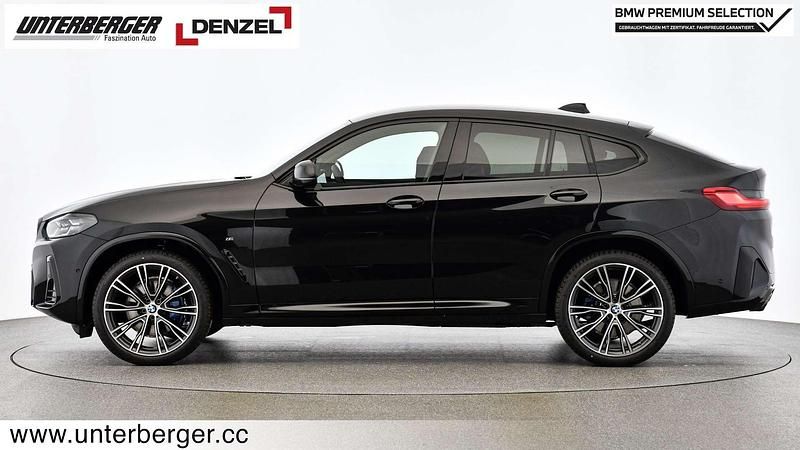 Gebraucht BMW X4 M Sport 190 PS (139 kW) 2024 Schwarz SUV